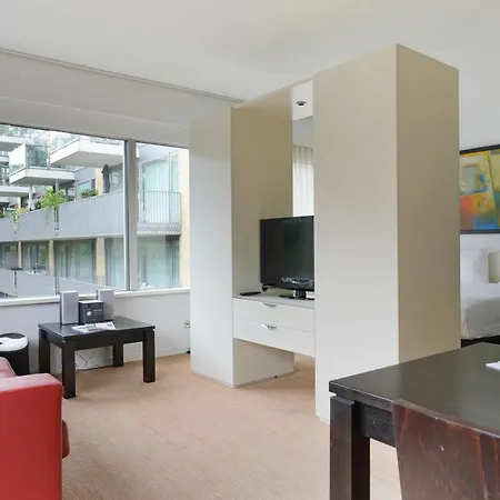 Htel Serviced Apartmán *